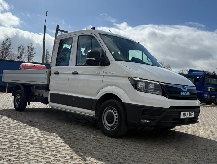 MAN  [4X4] TGE 3.180 DOKA 