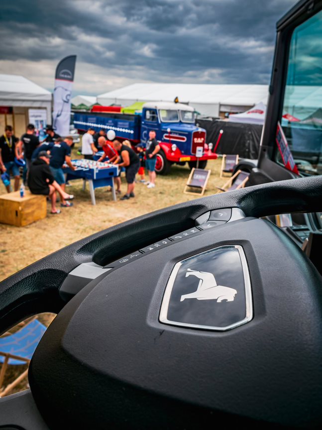 MASTER TRUCK 2022 2022