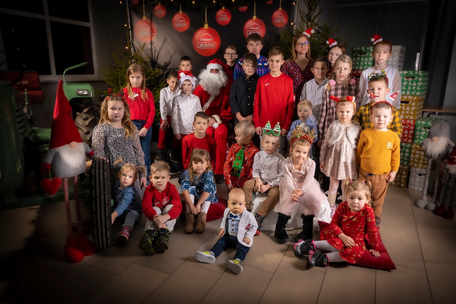 Świąteczna sesja z Mikołajem